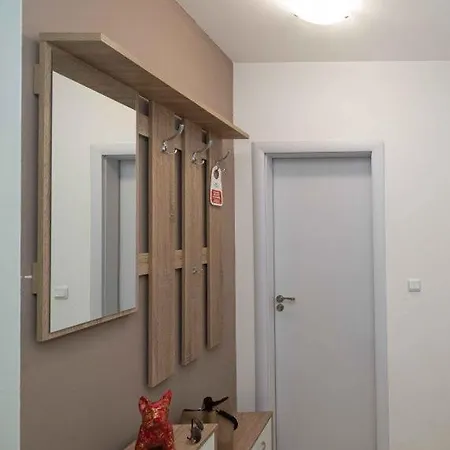Kavatsi G06 Apartmán