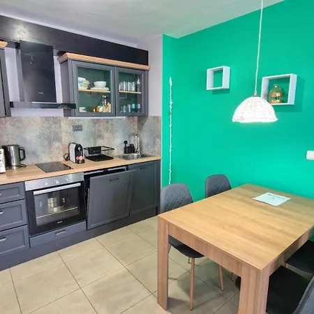 First Line Sozopol, Kavaci Apartmán *
