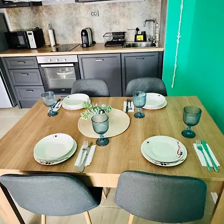First Line Sozopol, Kavaci Apartmán